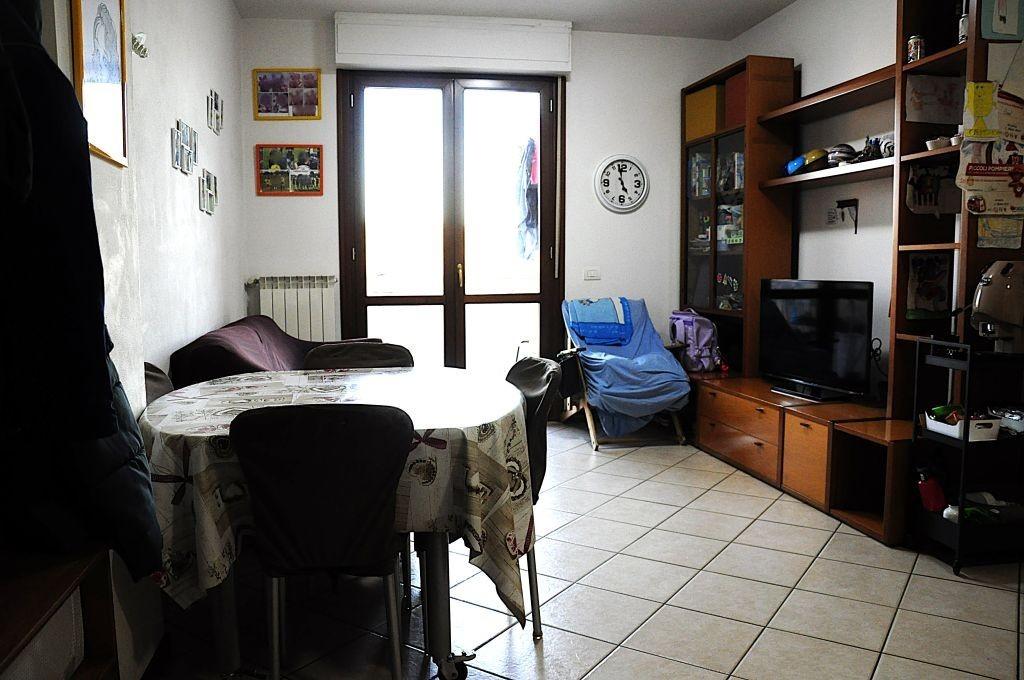 Trilocale con terrazzo a Colle di Val d'Elsa