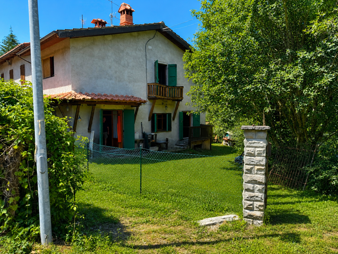 Casa indipendente con giardino a Castel San Niccol�