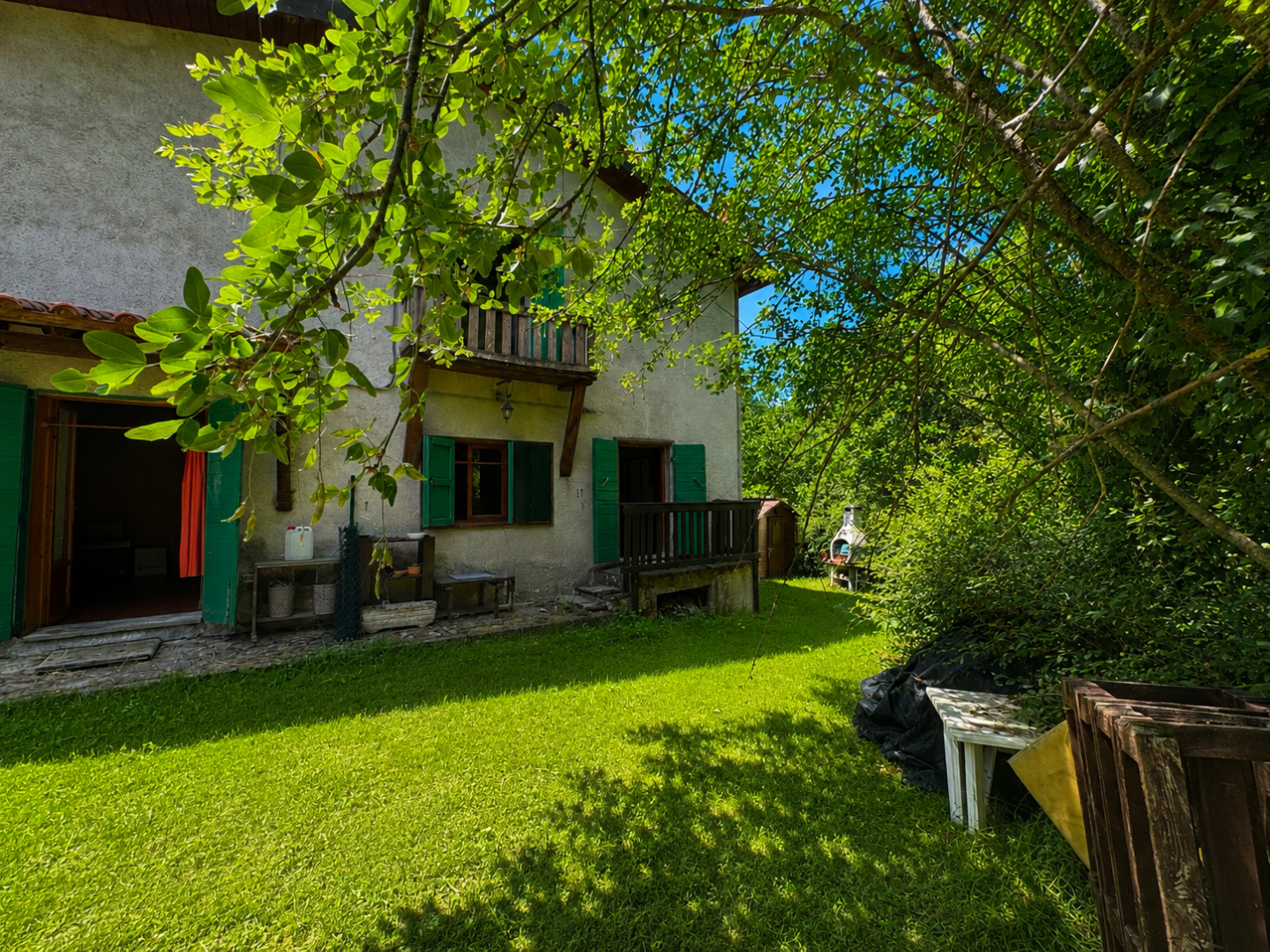 Casa indipendente con giardino a Castel San Niccol�