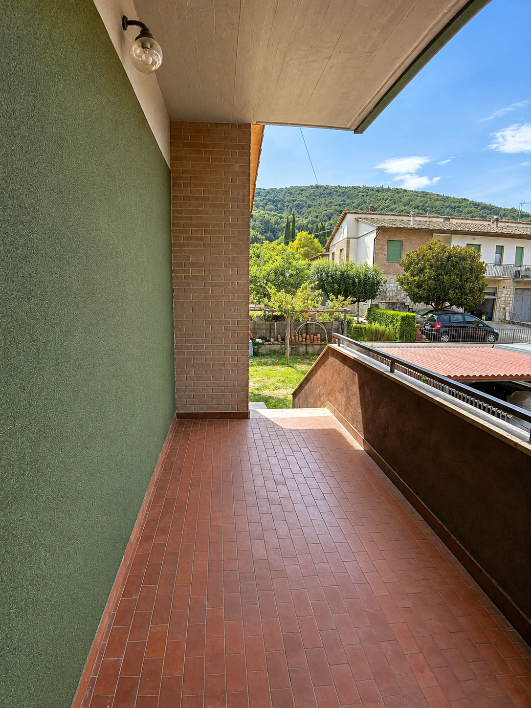 Villa con giardino, Sovicille rosia