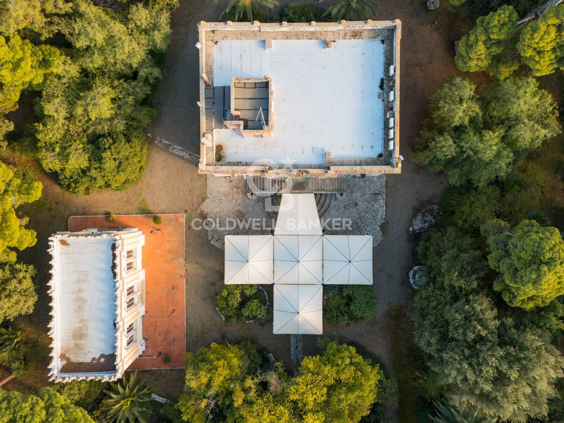 Villa storica in vendita a Valenzano