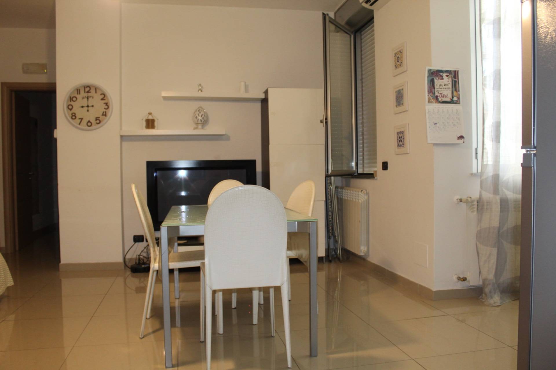 2 locali in vendita a Taranto, Solito