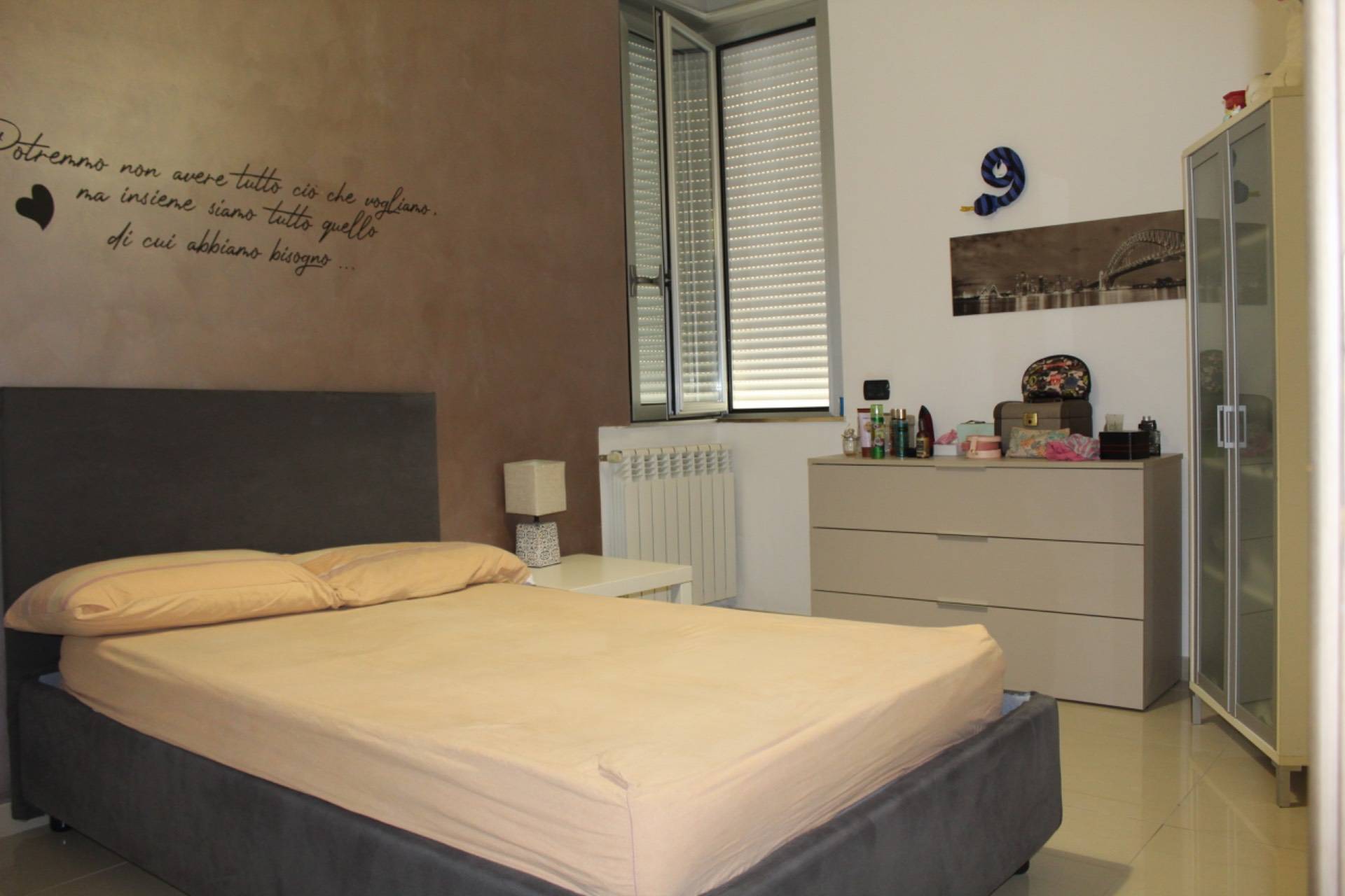 2 locali in vendita a Taranto, Solito