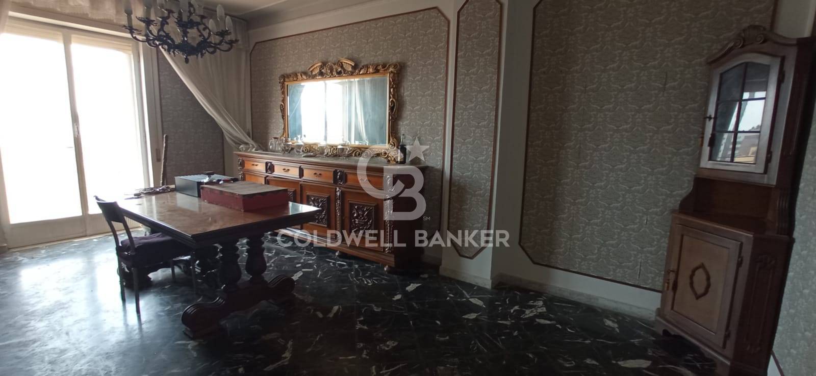 Appartamento in vendita a Brindisi, Centro