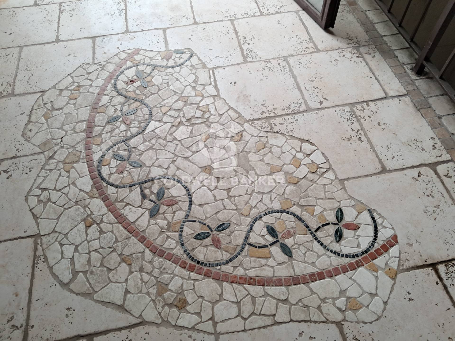 Locale commerciale in vendita a Grottaglie