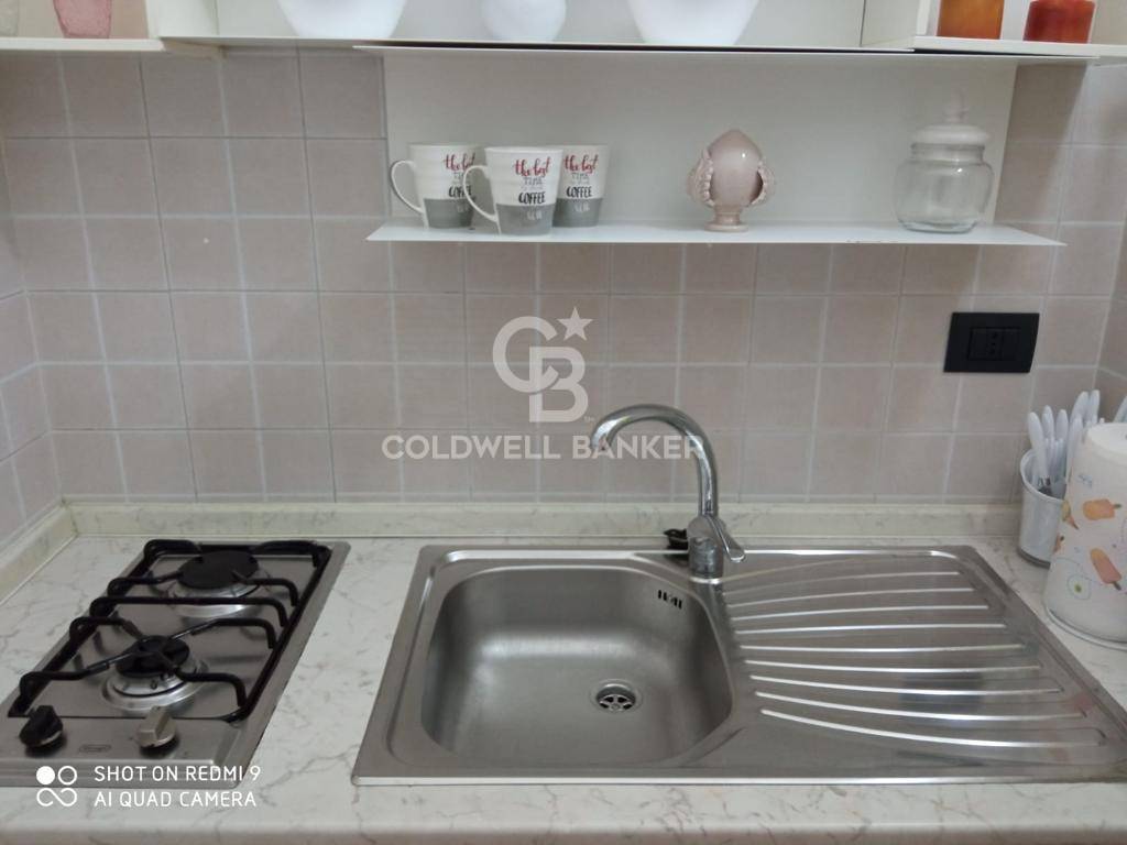 2 locali in vendita a Brindisi, Centro