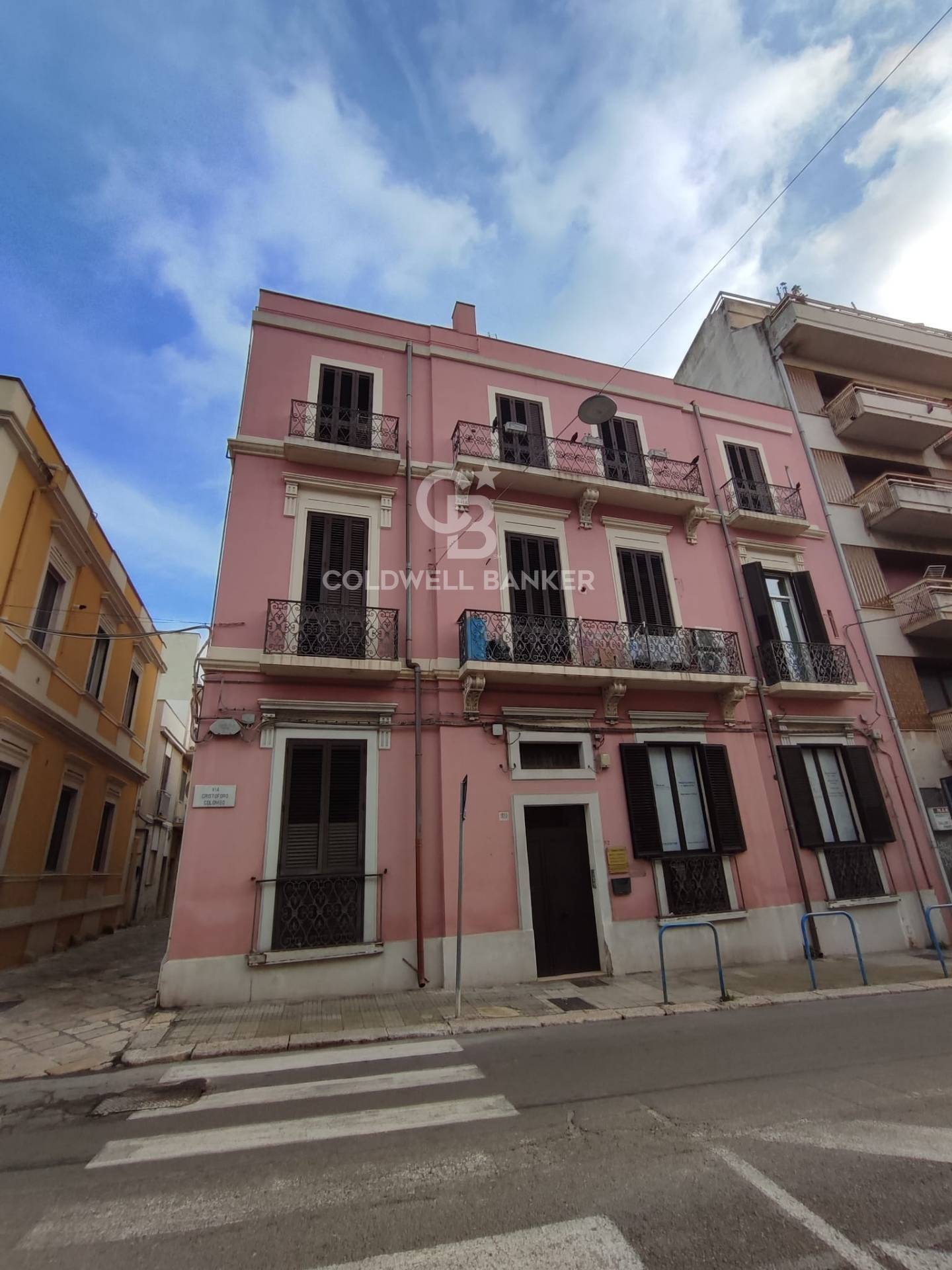 Appartamento in vendita a Brindisi, Centro