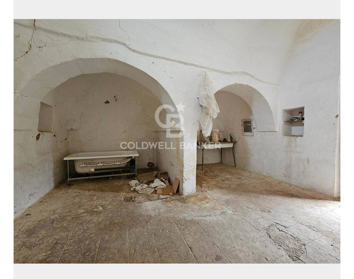 Rustico/Casale/Corte in vendita a Latiano