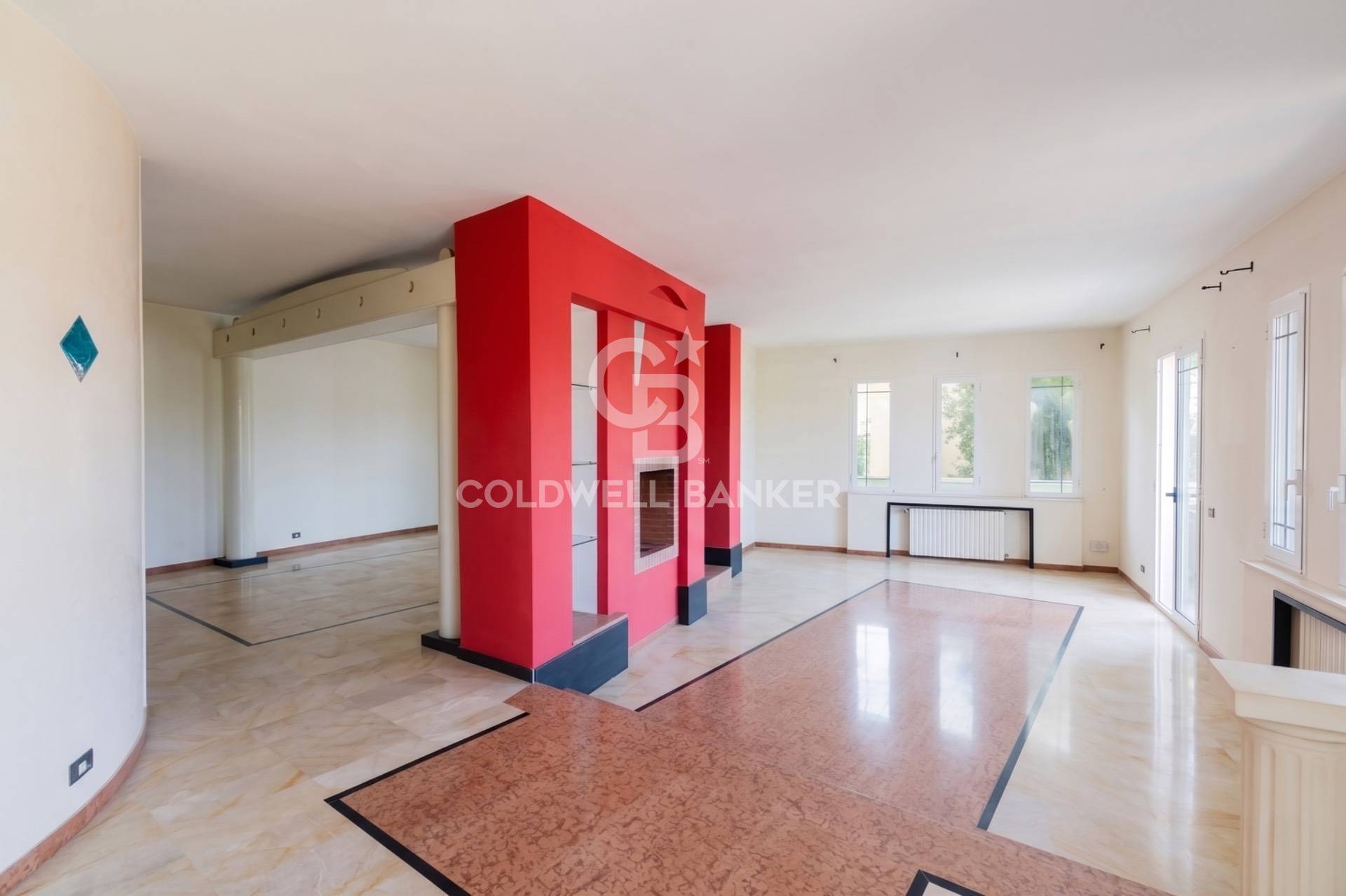 Villa in vendita a Aradeo