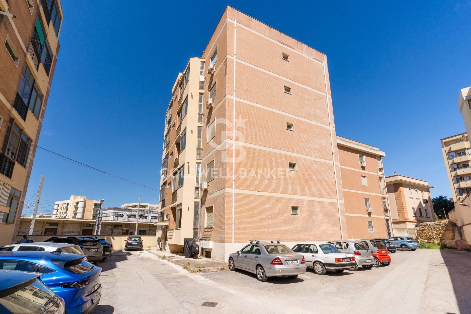 Appartamento in vendita a Brindisi, Centro