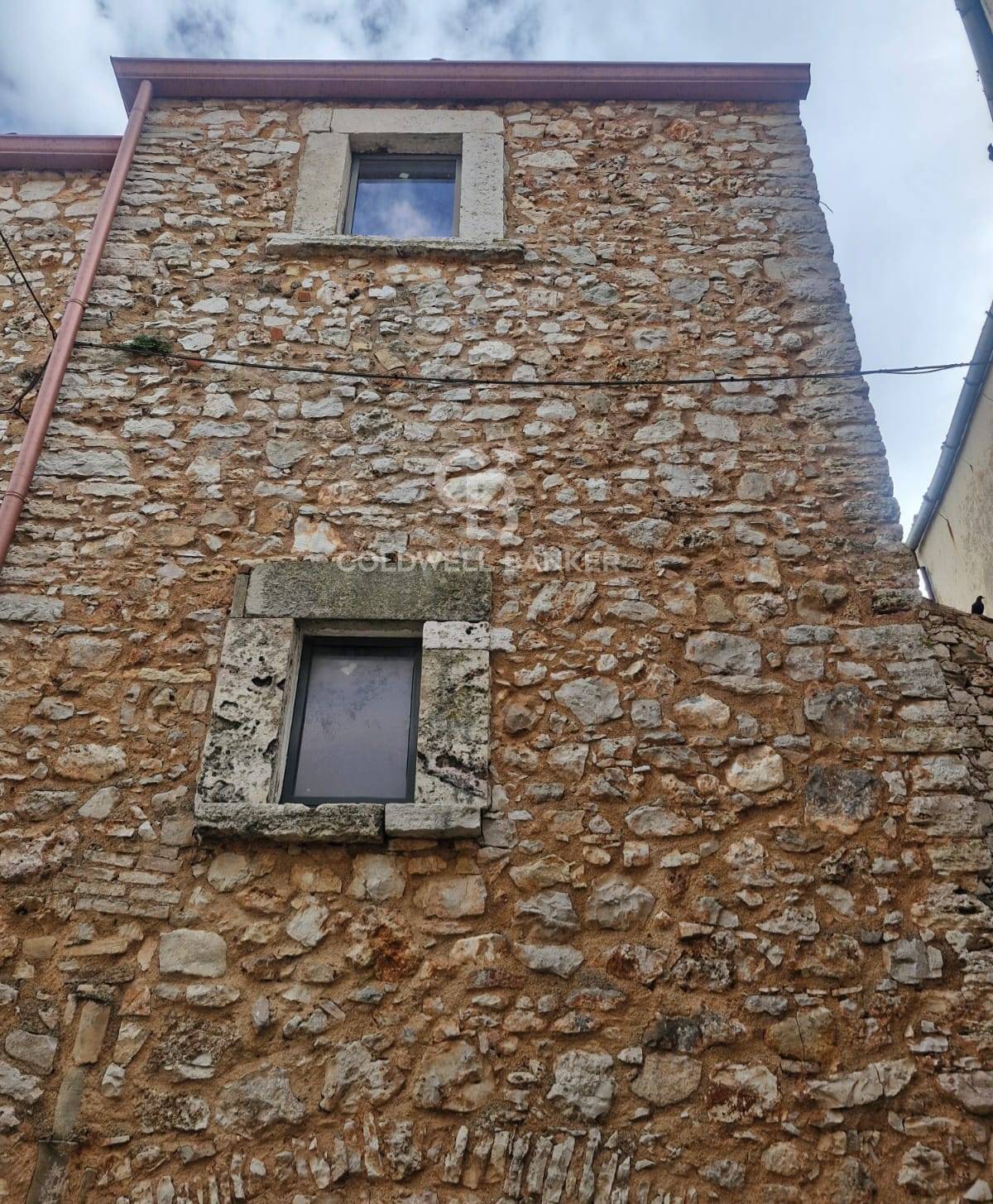 Casa indipendente in vendita a Rignano Garganico