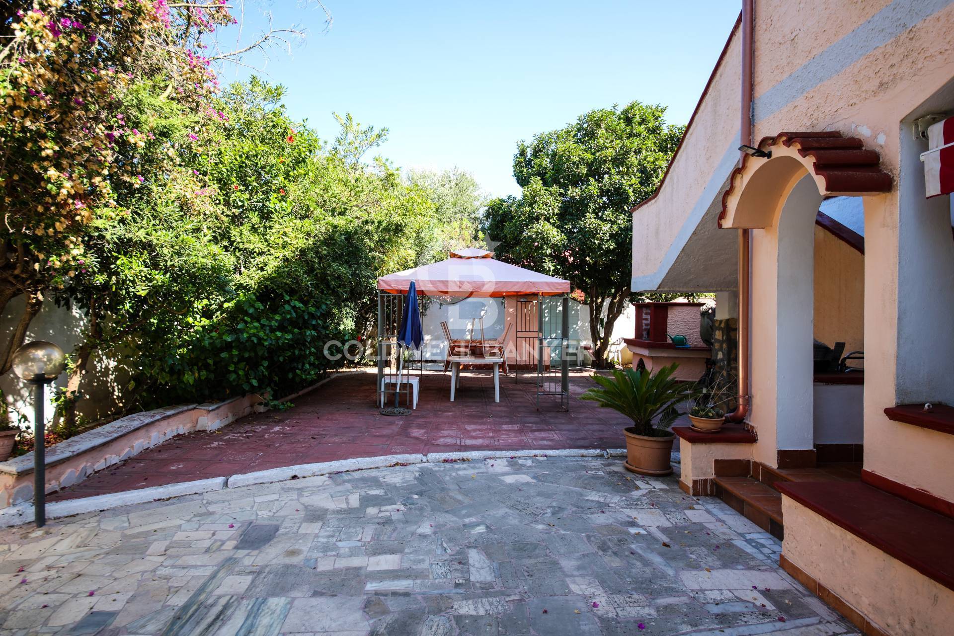 Villa in vendita a Torchiarolo, Lendinuso