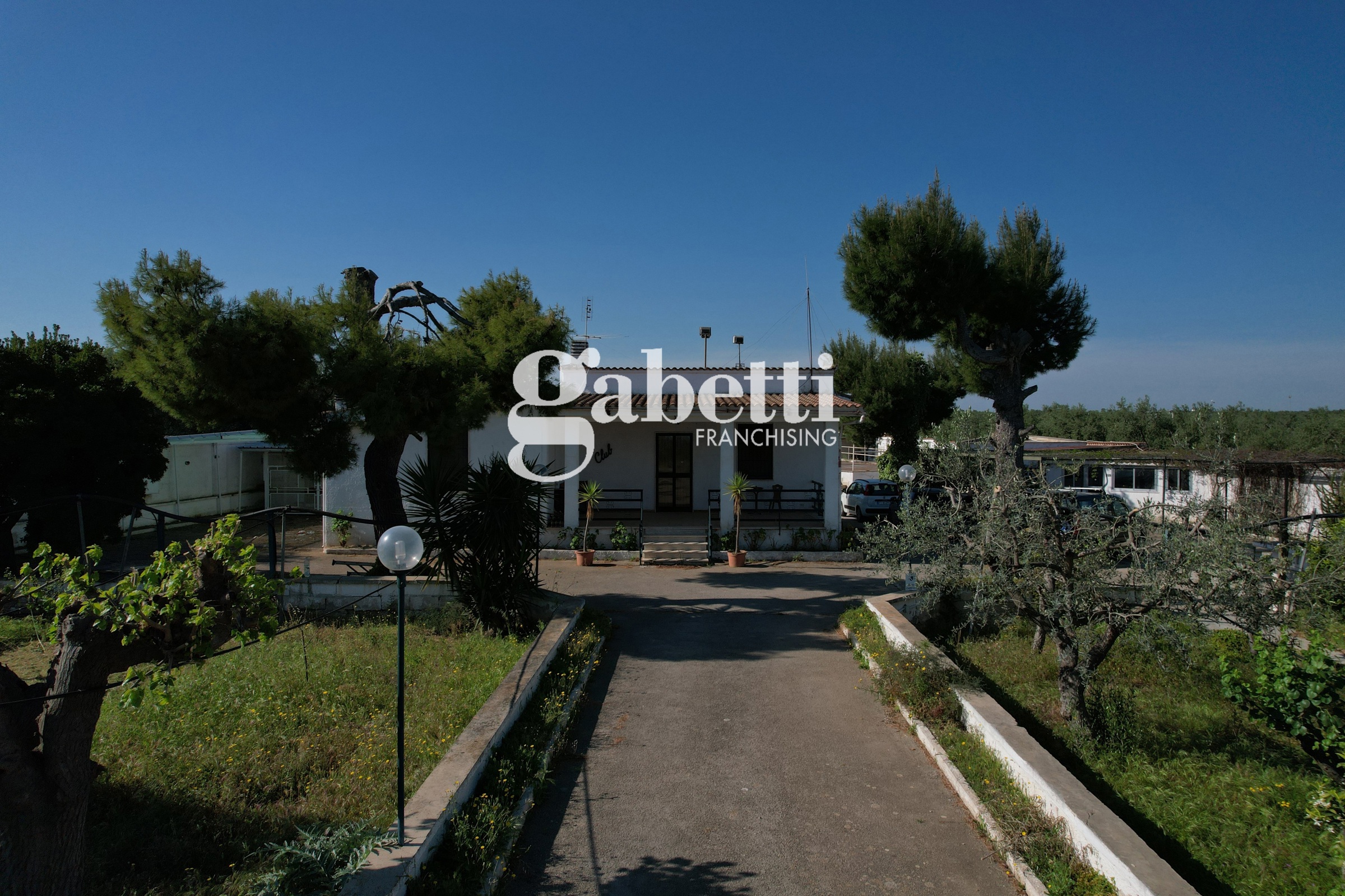 Villa con giardino a Andria