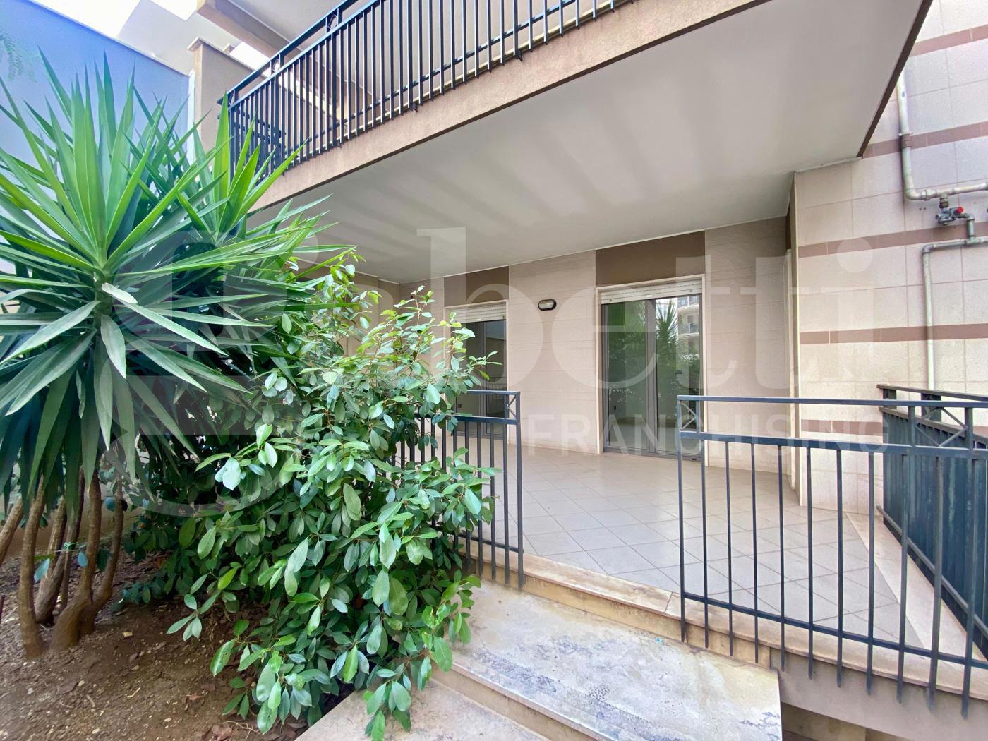 Quadrilocale con giardino a Andria