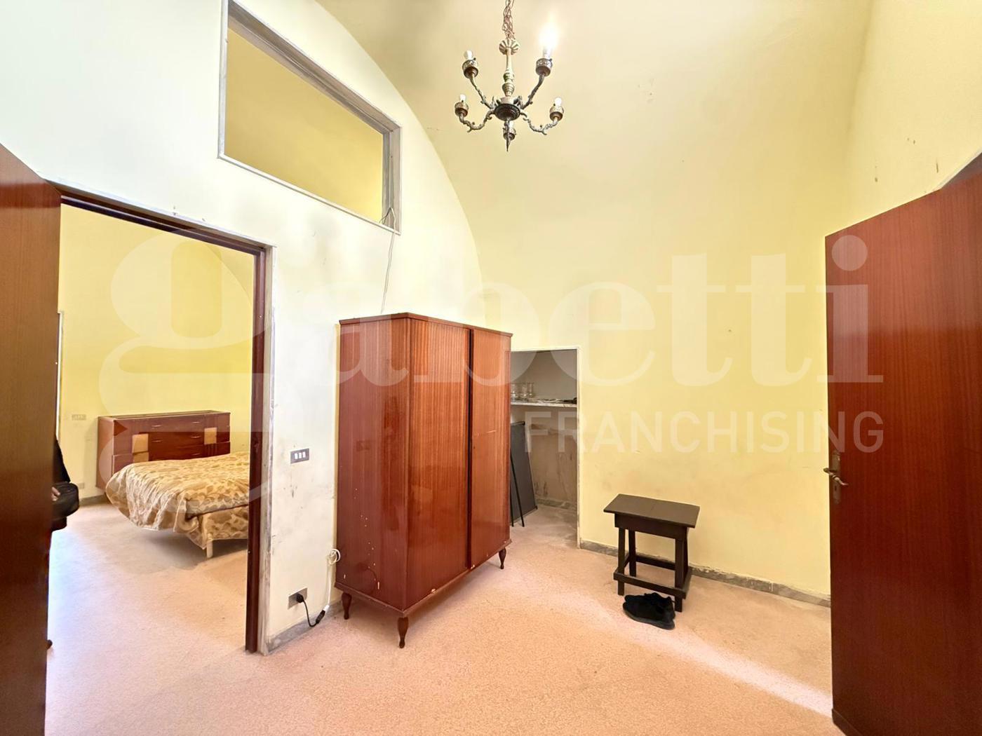 Casa indipendente da ristrutturare a Andria