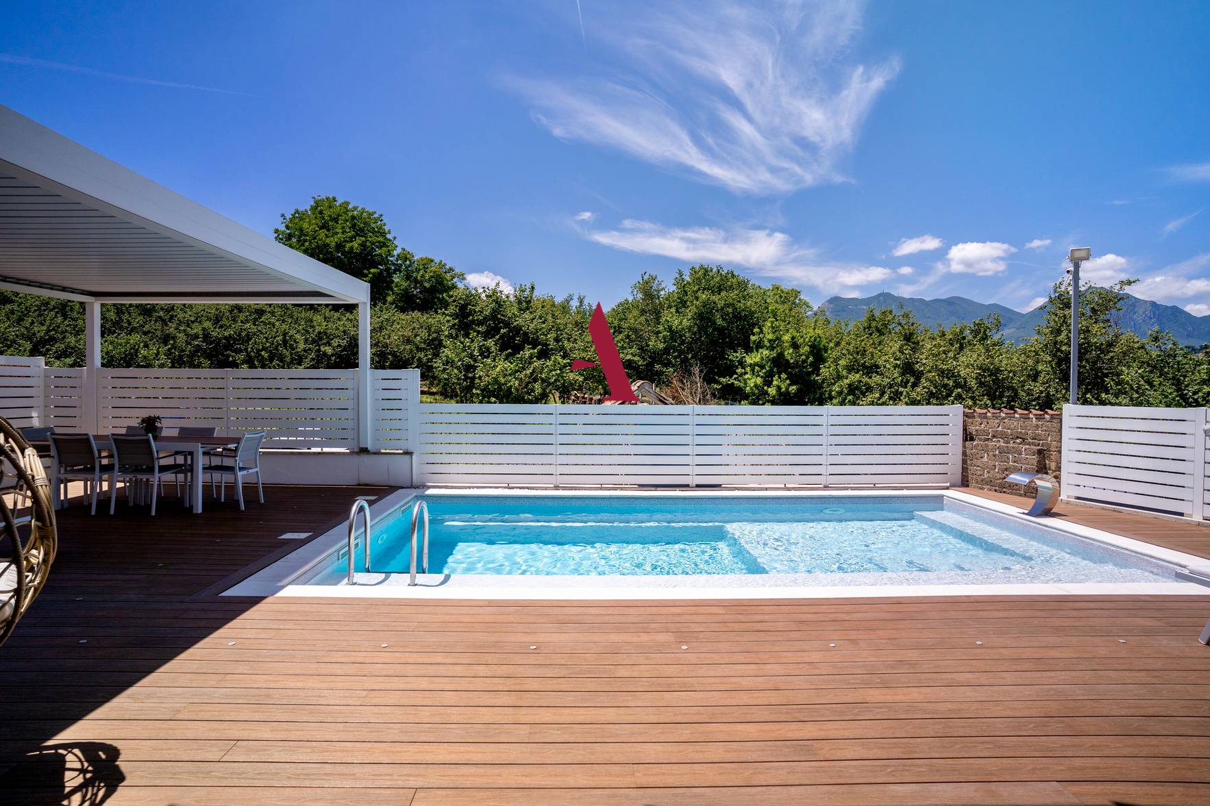 VILLA BIFAMILIARE in vendita a Avellino