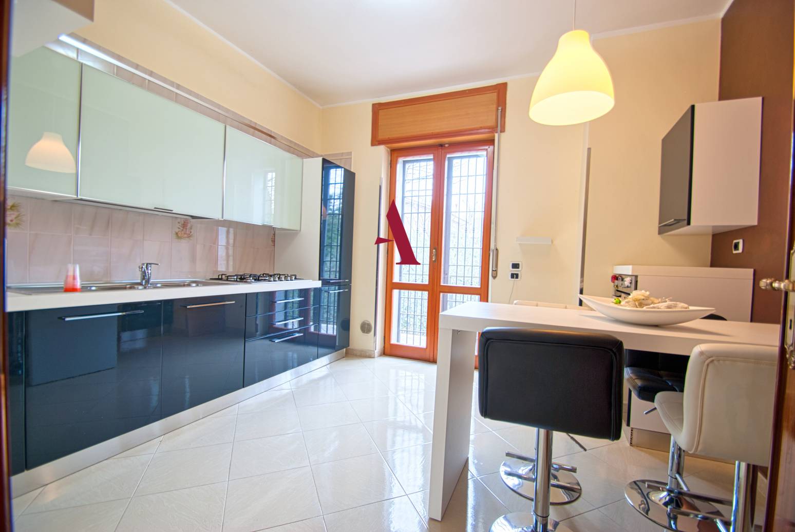 VILLA SINGOLA in vendita a Avellino