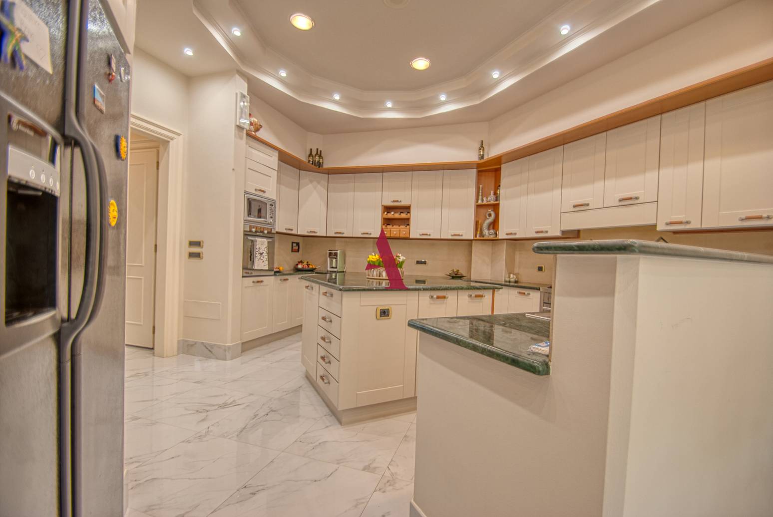 VILLA SINGOLA in vendita a Forino