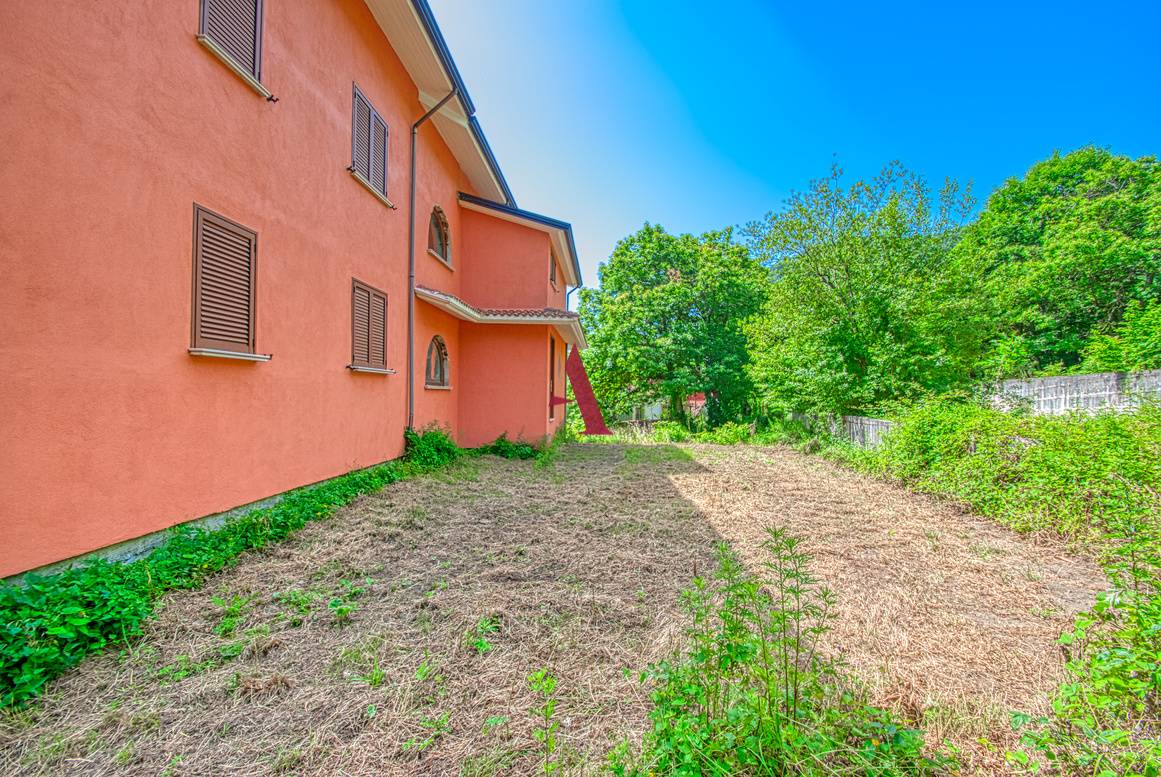 VILLA SINGOLA in vendita a Ospedaletto d'Alpinolo