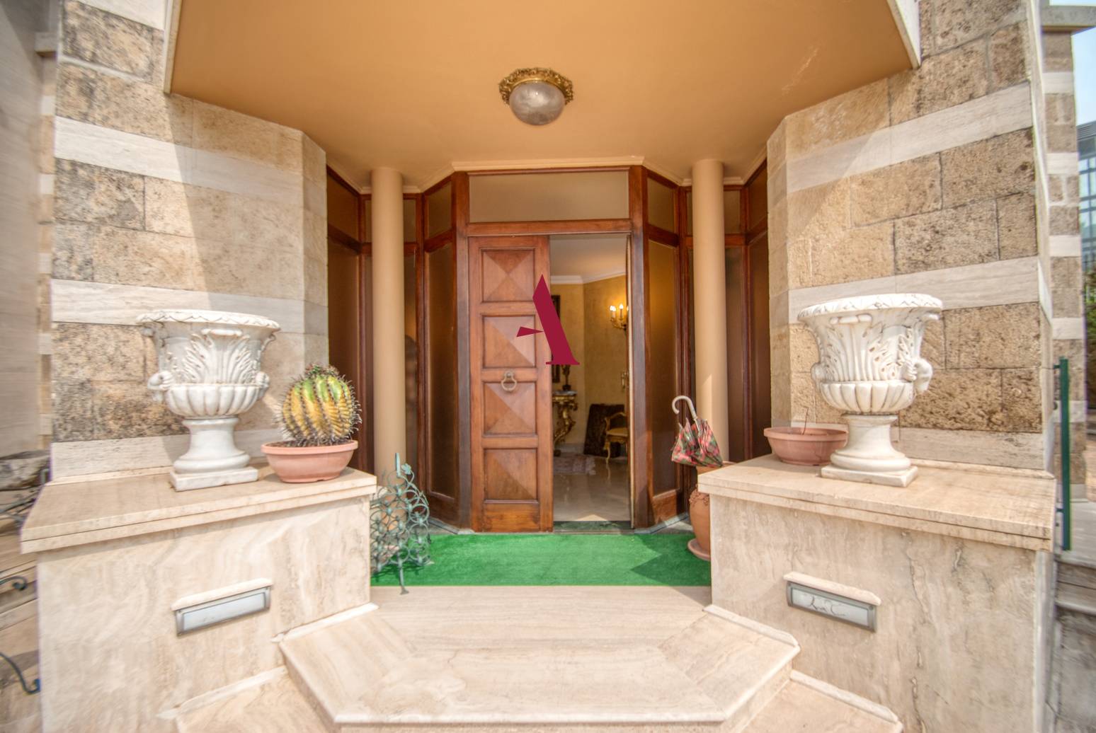 VILLA SINGOLA in vendita a Avellino