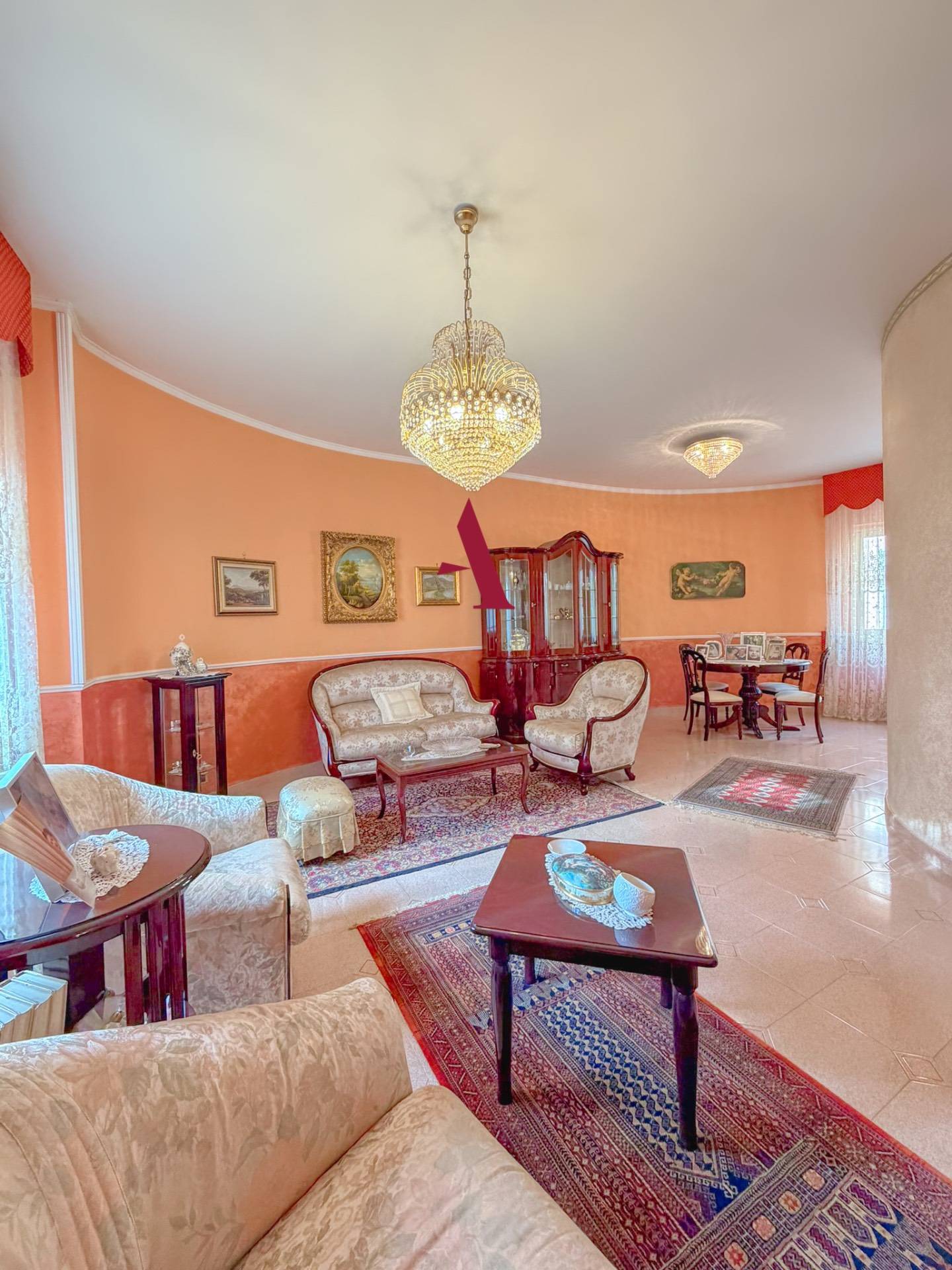 VILLA BIFAMILIARE in vendita a Avellino