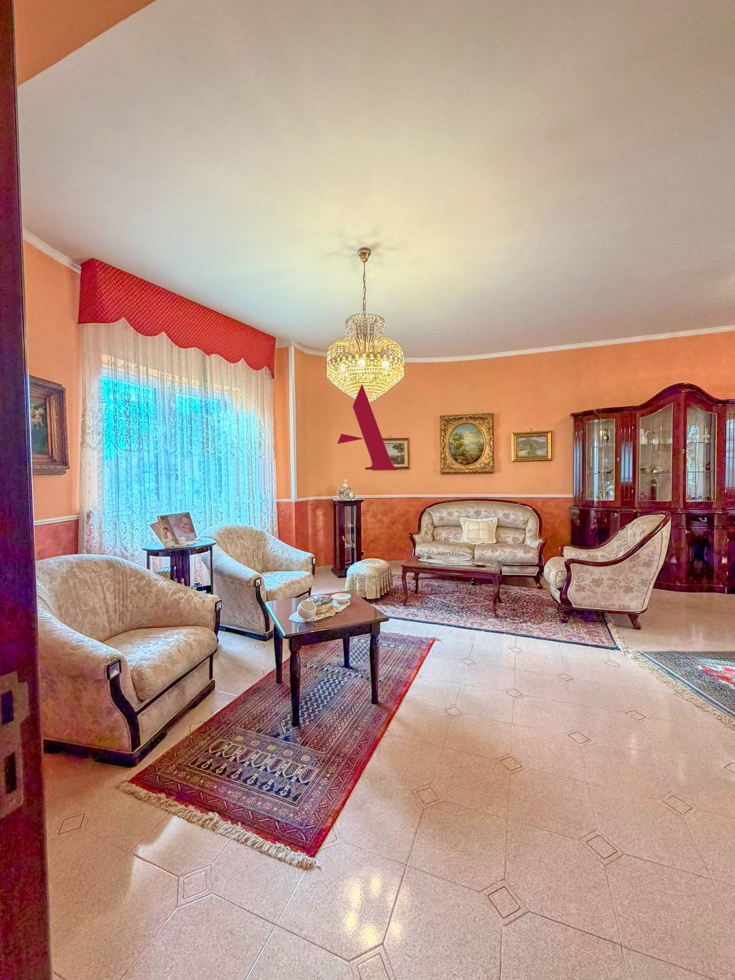 VILLA BIFAMILIARE in vendita a Avellino