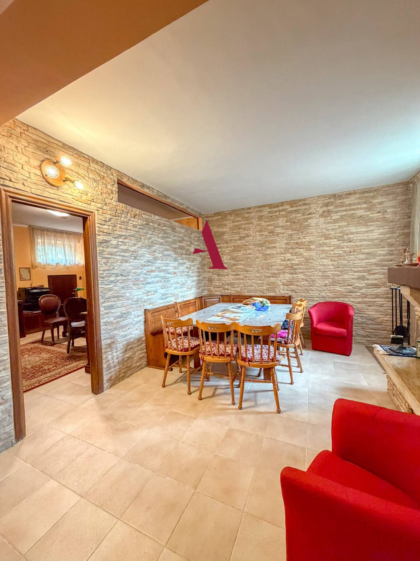 VILLA BIFAMILIARE in vendita a Avellino