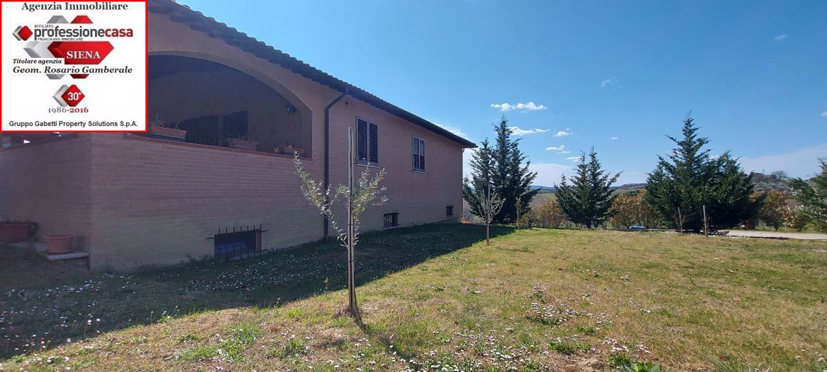 Villa ristrutturata a Siena