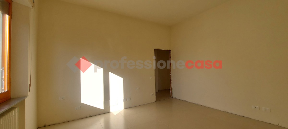 Quadrilocale in vendita a Colle di Val d'Elsa