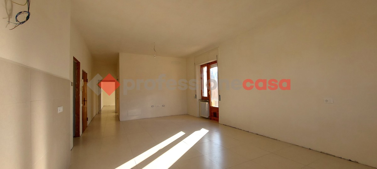 Quadrilocale in vendita a Colle di Val d'Elsa