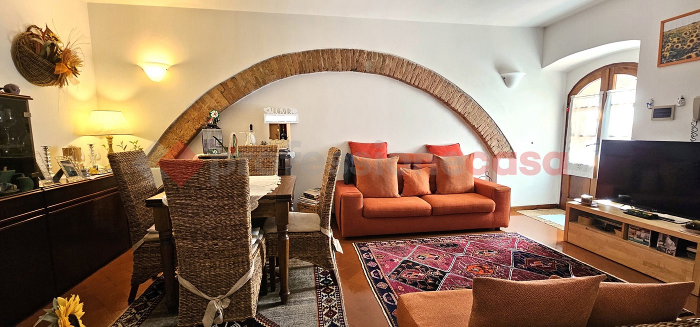 Appartamento in vendita a Castelnuovo Berardenga