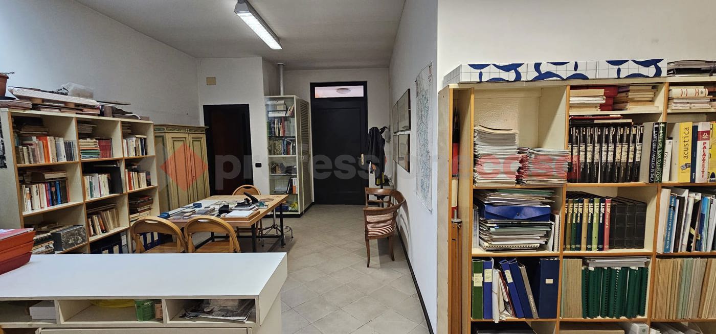Ufficio in vendita a Siena