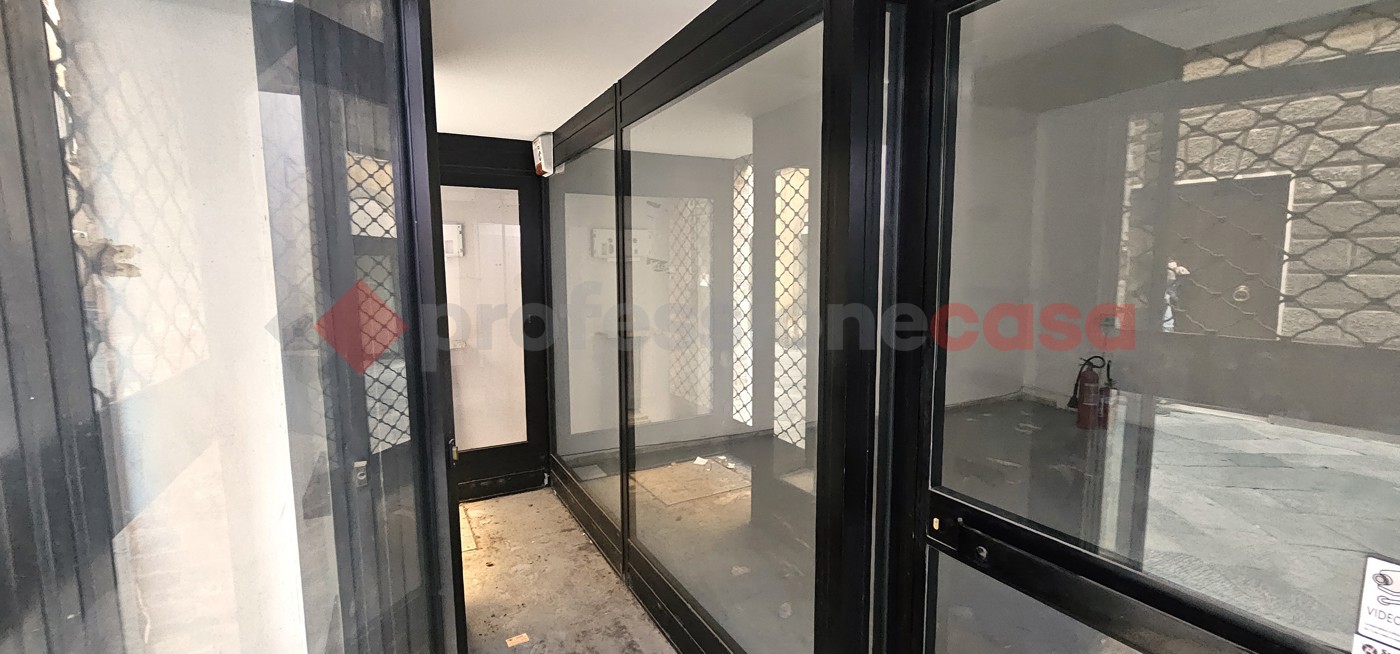 Negozio in affitto a Siena