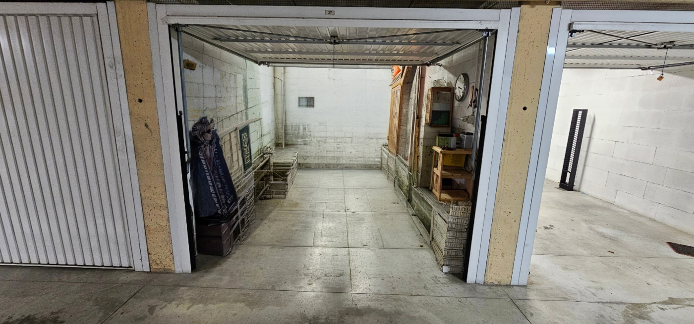 Box/Garage 20mq in vendita a Siena