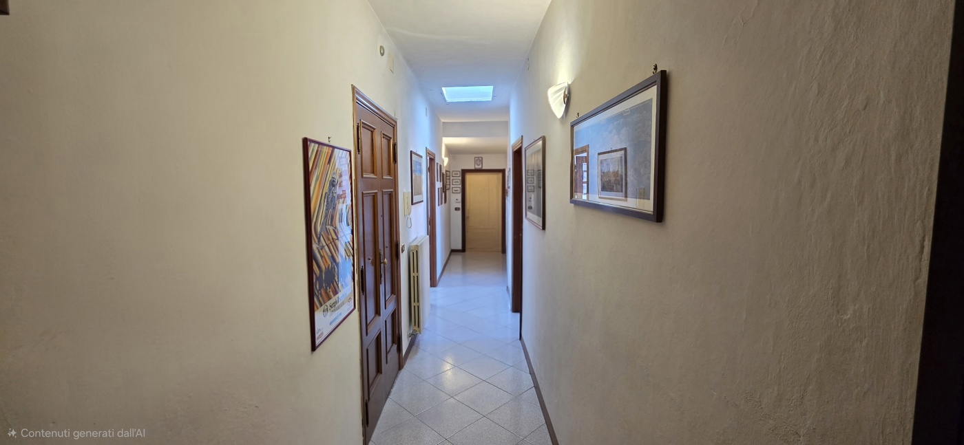 Quadrilocale in vendita a Siena