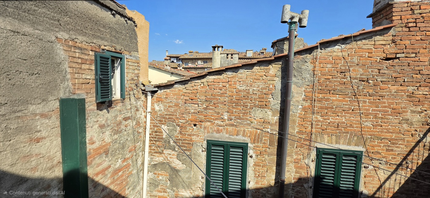 Quadrilocale in vendita a Siena