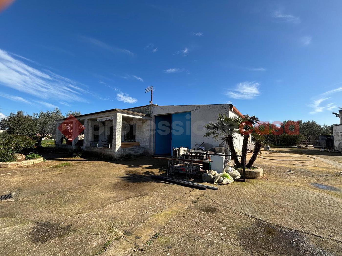 Quadrilocale con giardino a Statte