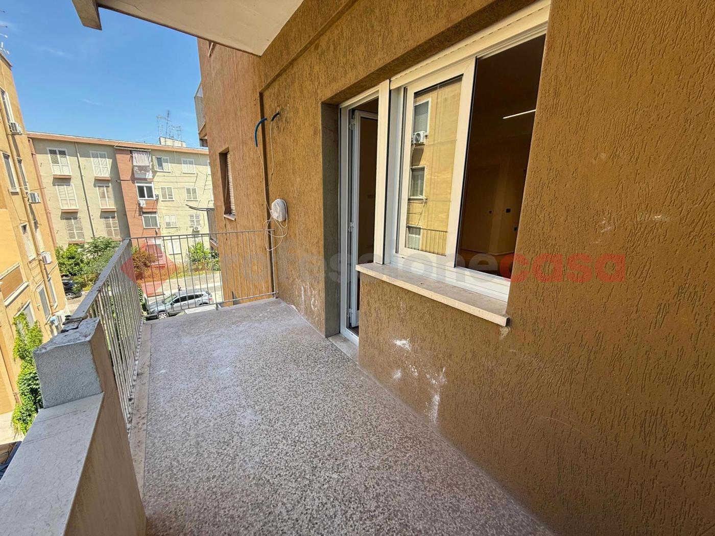 Trilocale ristrutturato a Taranto