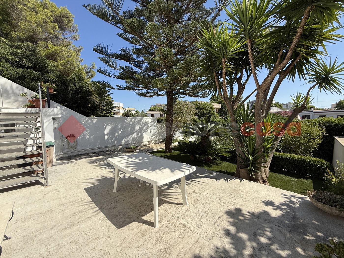 Casa indipendente con giardino a Taranto