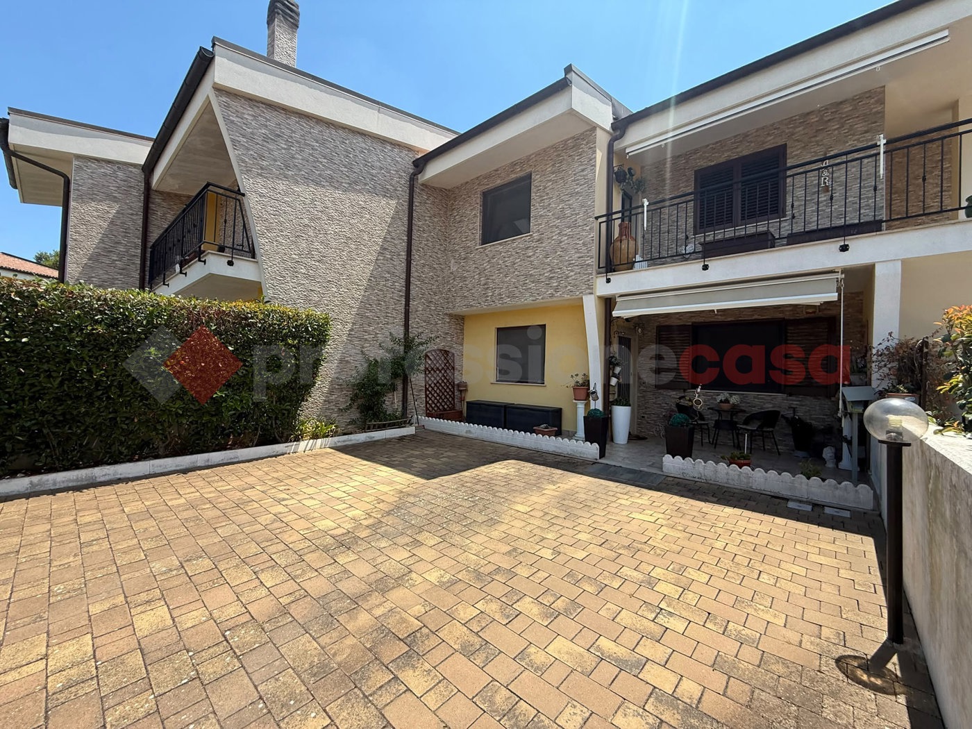 Quadrilocale con giardino a Crispiano