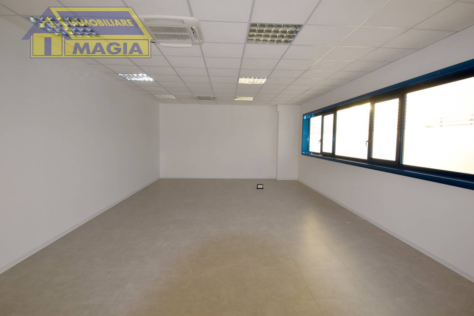 Ufficio in vendita a Ascoli Piceno