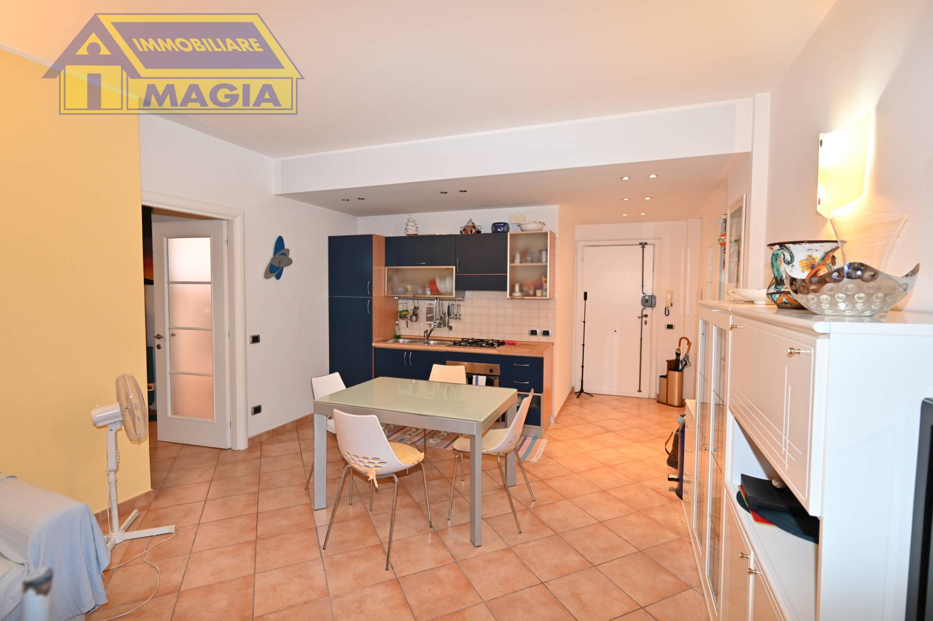 Appartamento in vendita a San Benedetto del Tronto, Lungomare (Tra Spiaggia e Ferrovia)