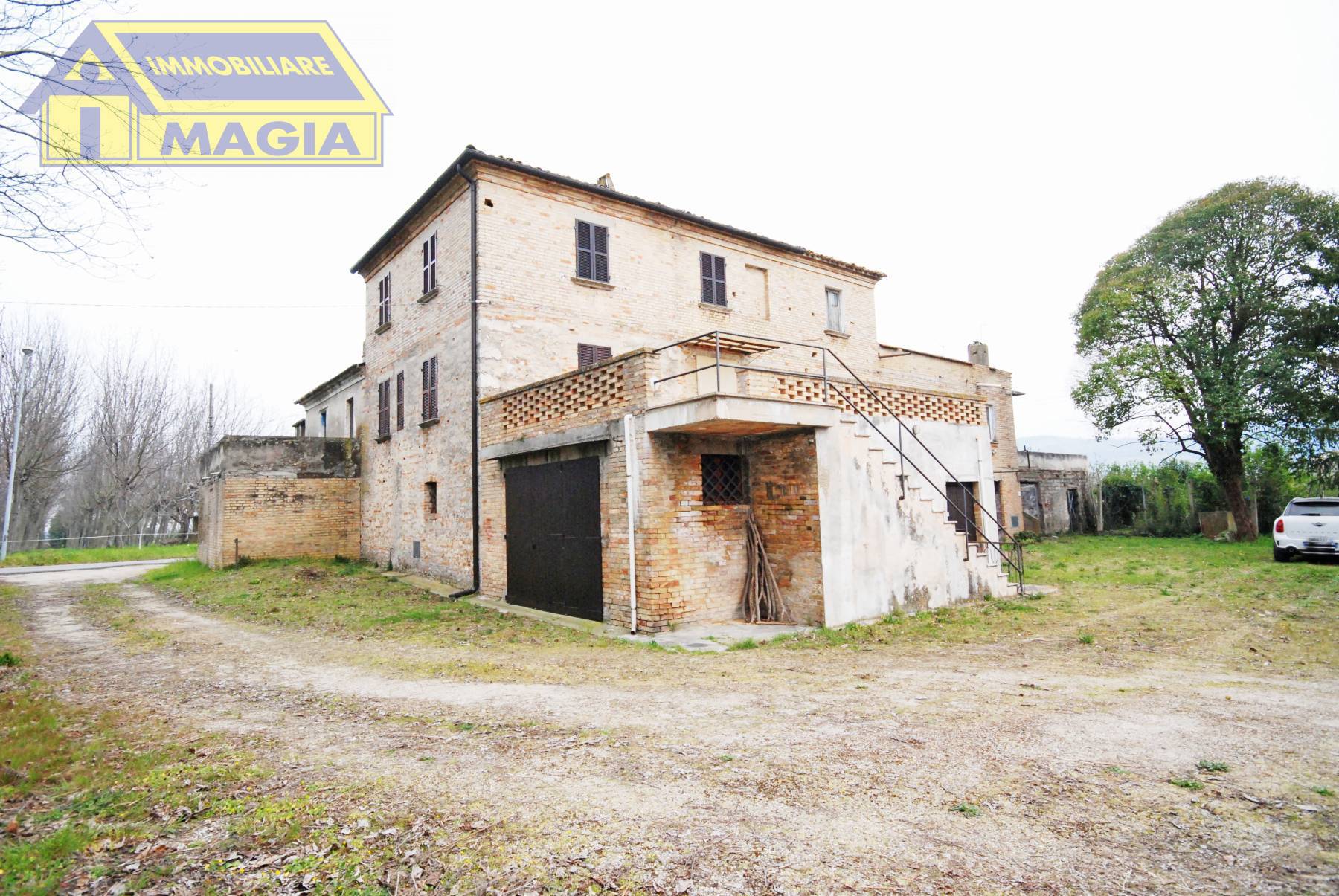Rustico/Casale in vendita a Spinetoli, Pagliare