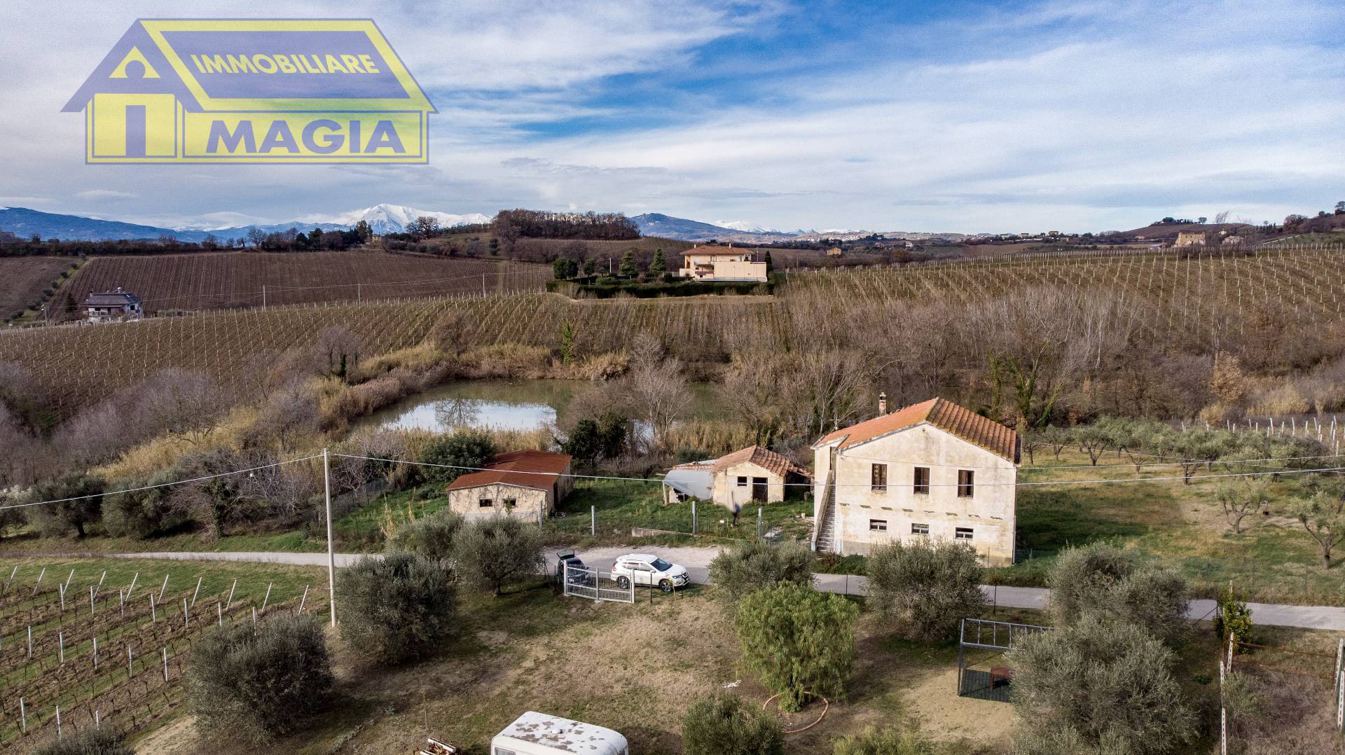 Rustico/Casale in vendita a Monteprandone, Centobuchi