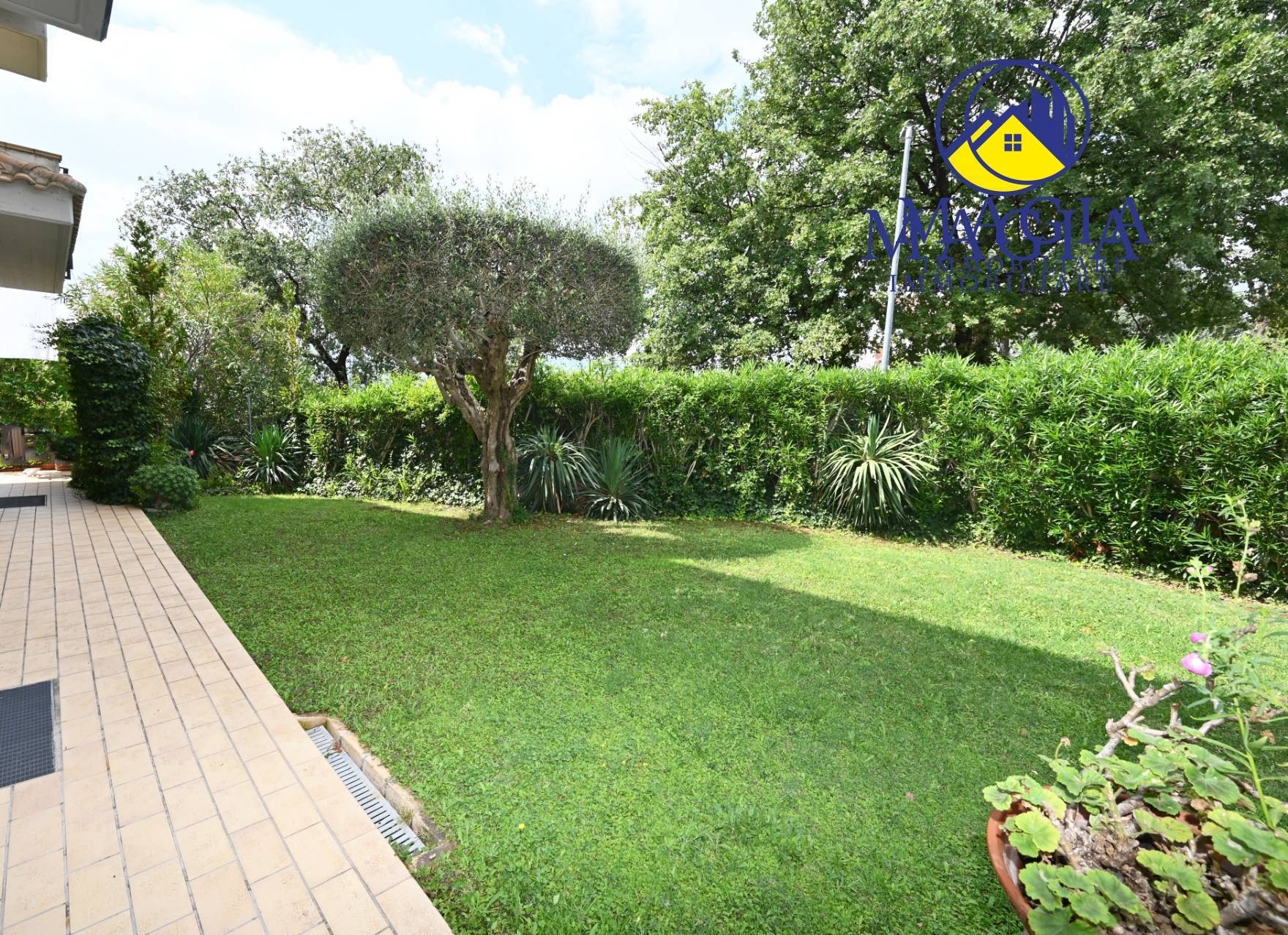 Villa in vendita a Castel di Lama, Piattoni