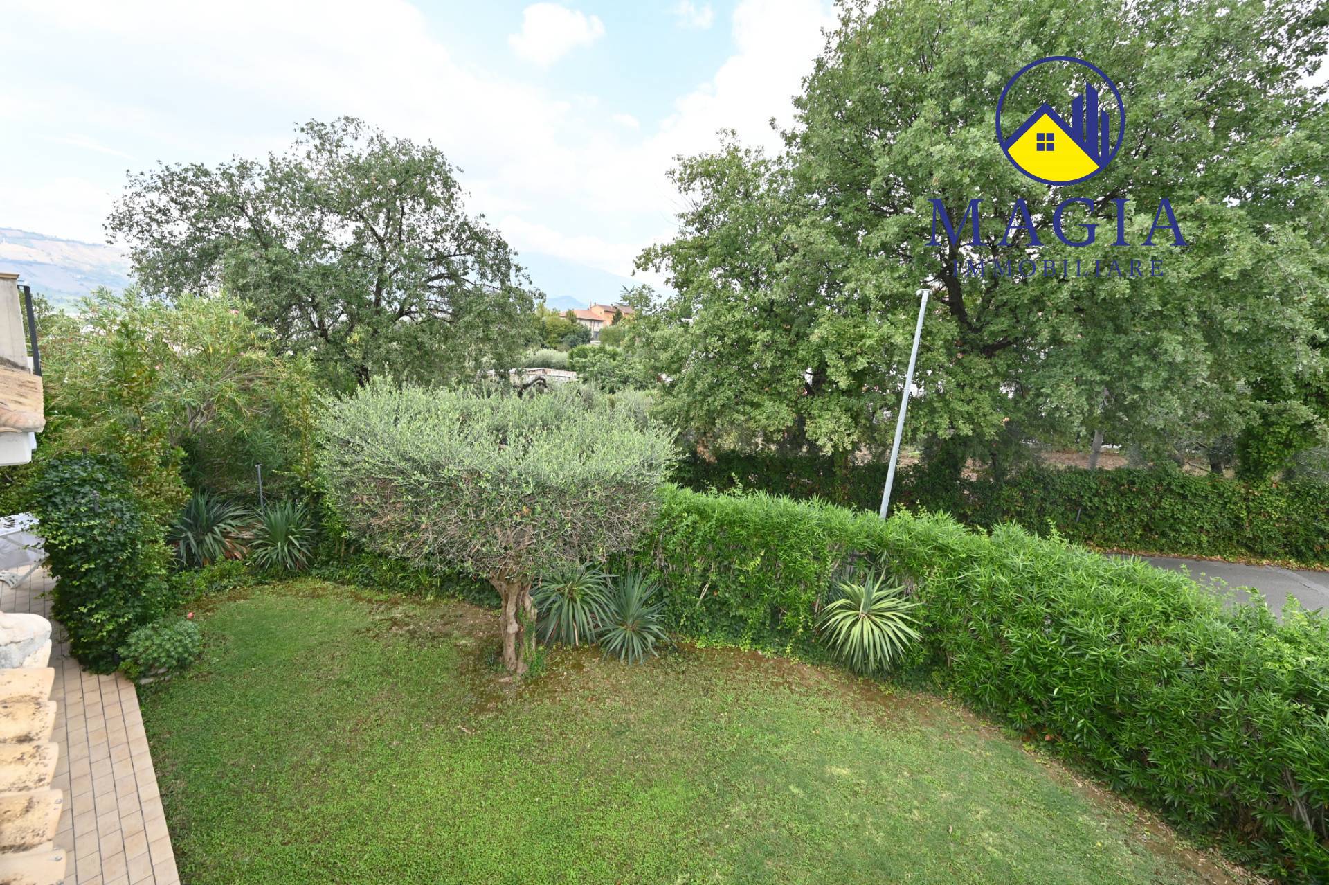 Villa in vendita a Castel di Lama, Piattoni