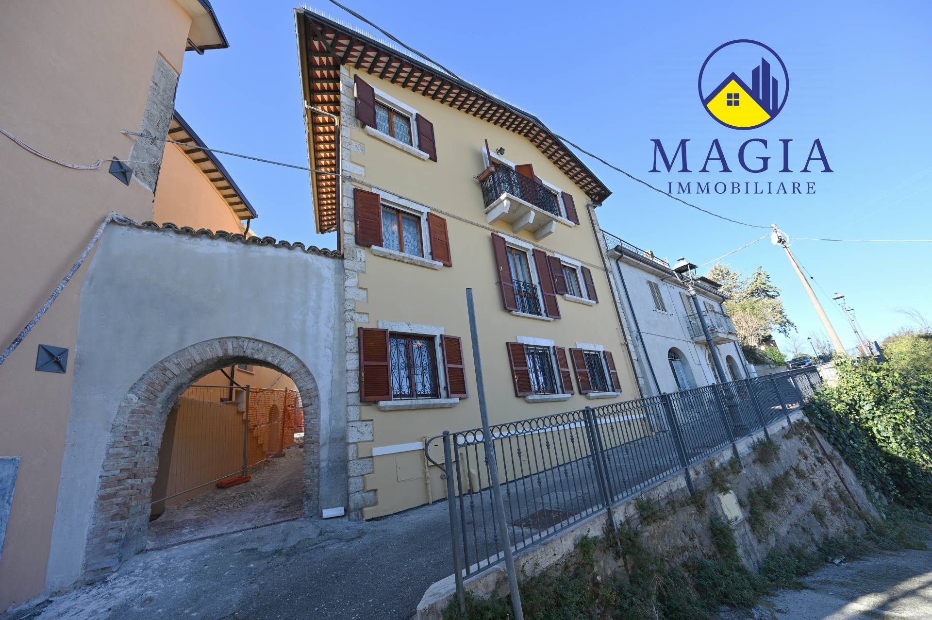 Casa Indipendente in vendita a Maltignano