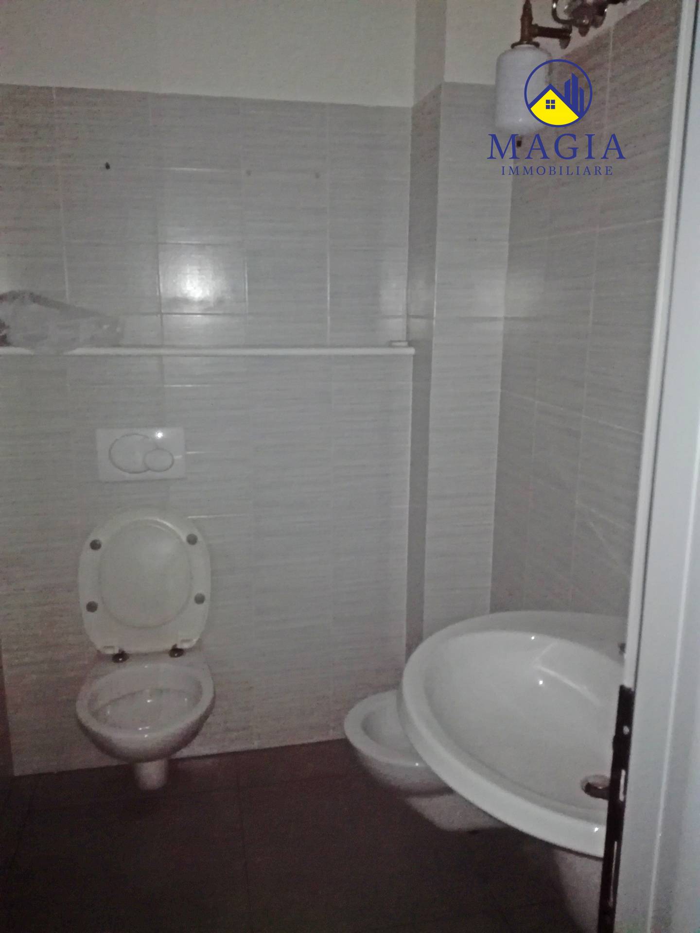 Studio/Ufficio in vendita a Ascoli Piceno