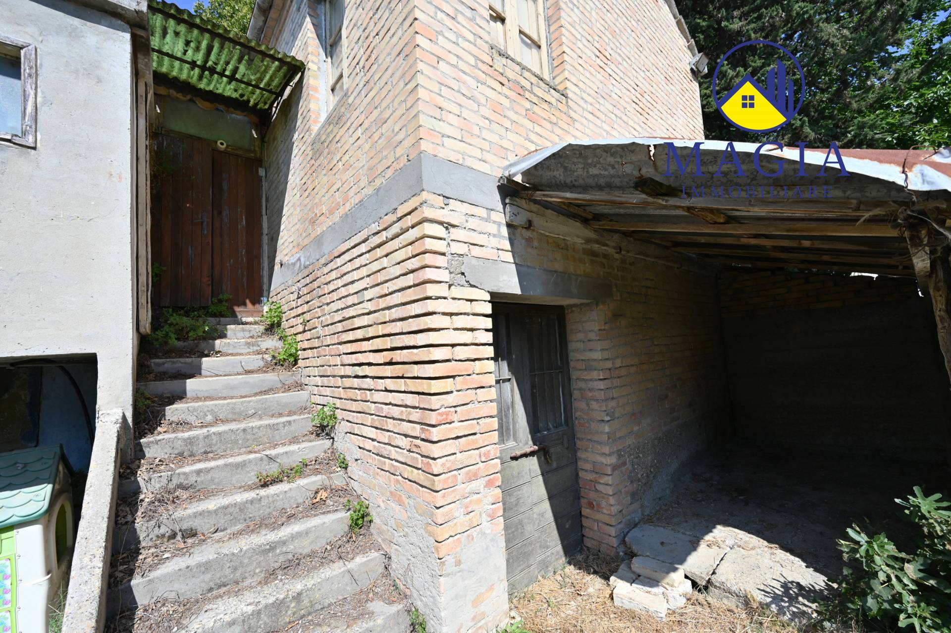Casa Indipendente in vendita a Monsampolo del Tronto, Monsampolo