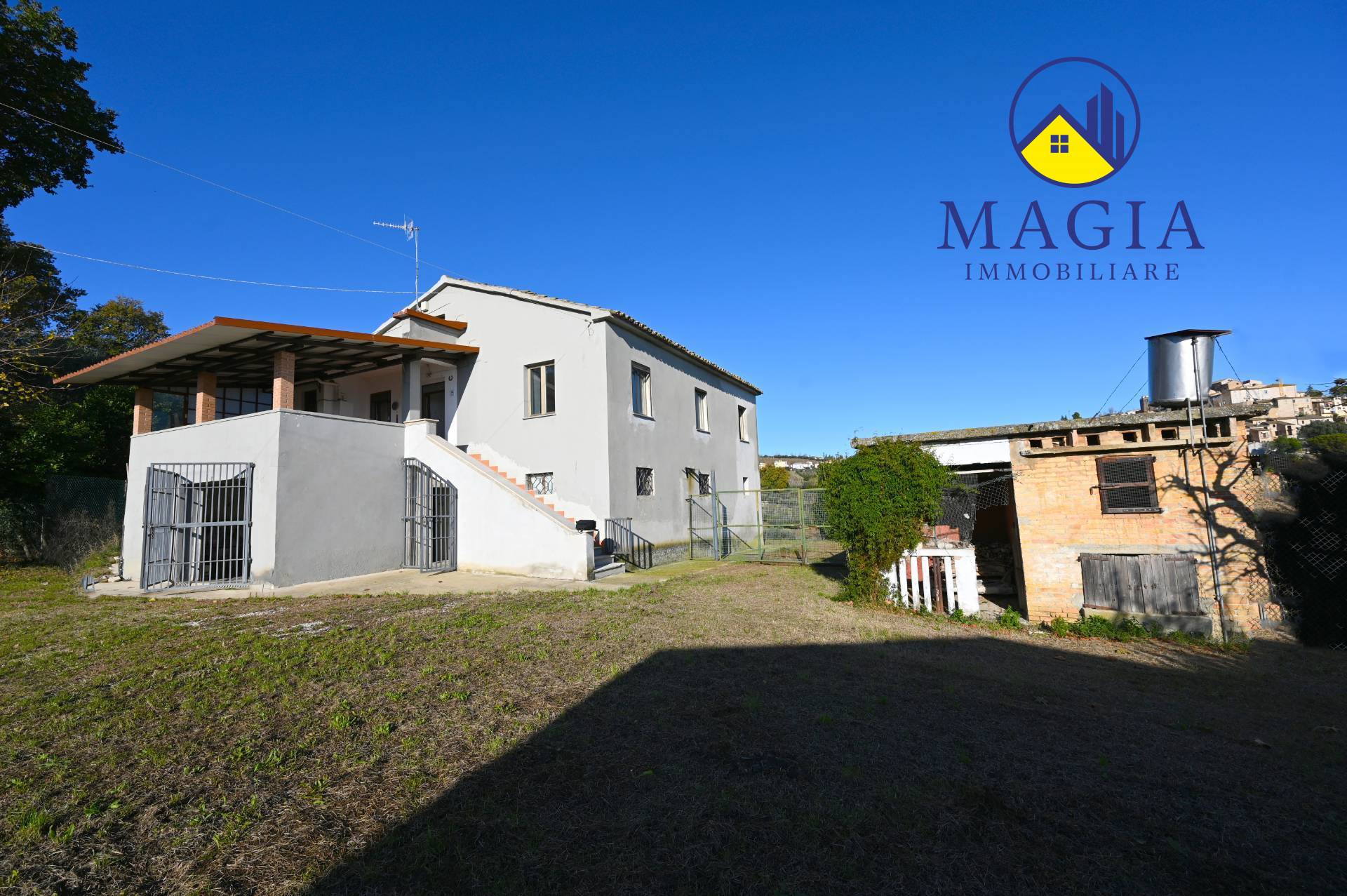 Rustico/Casale in vendita a Spinetoli